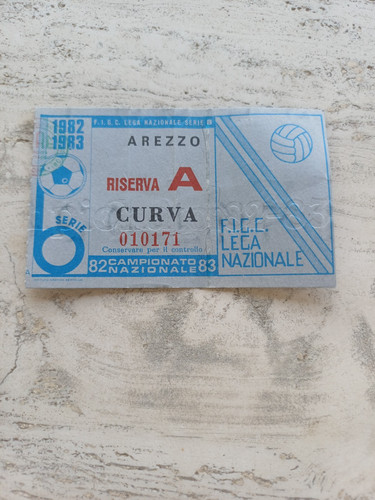 Biglietto calcio arezzo - ,